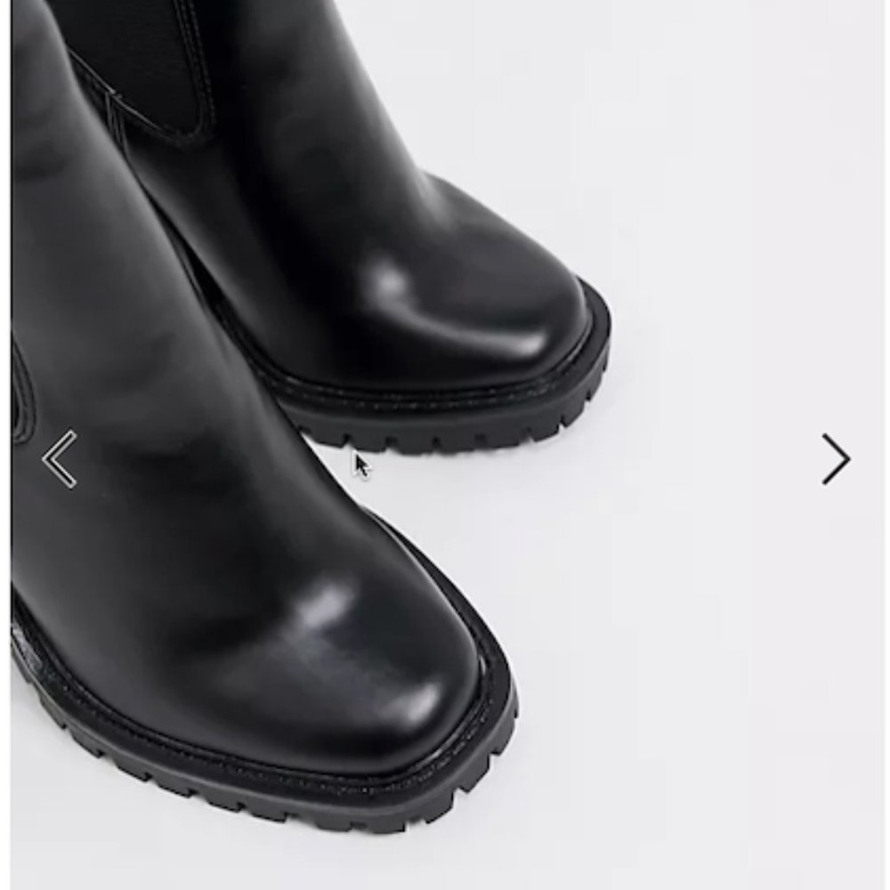 ASOS DESIGN Wide Fit Expect high heeled chunky chelsea boots in black - Picture 3 of 16